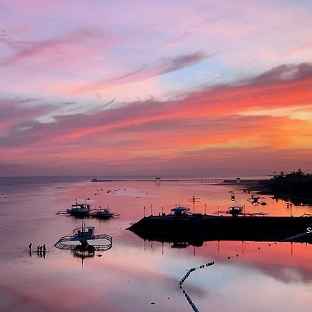 Sugarsea Inn & Dive Shop ماكتان المظهر الخارجي الصورة