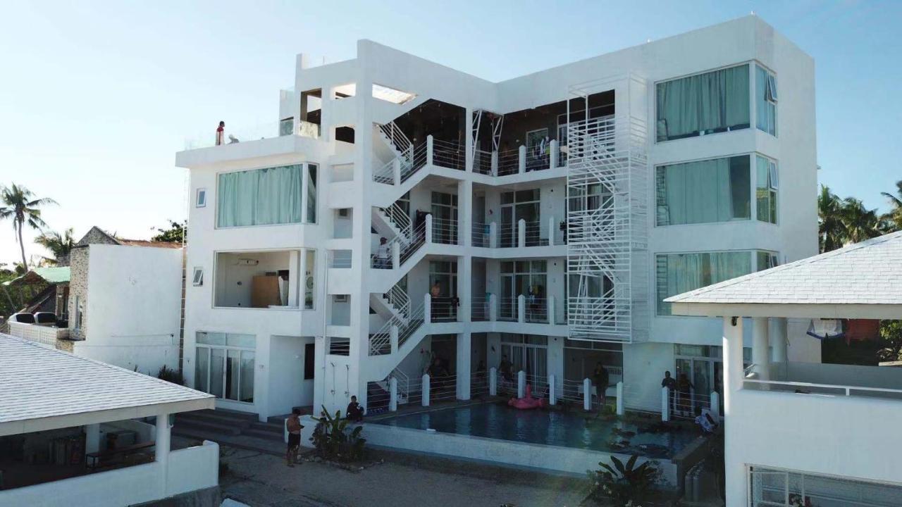 Sugarsea Inn & Dive Shop ماكتان المظهر الخارجي الصورة